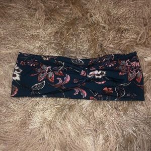 Pretty blue twist headband